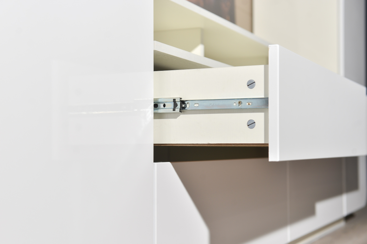 Румба 03.272 Шкаф комбинированный, цвет белый/белый глянец, ШхГхВ 218,8х38,4х195 см., ниша для тв 130х38х87 см.